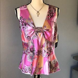 Blouse Size L.  NWT